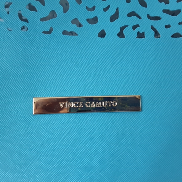 VINCE CAMUTO Tiffany blue large Leather Tote Bag - Picture 2 of 11